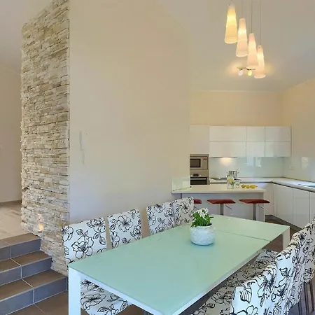 Hemera - Oasis Of Peace And Privacy By Istrabook Krsan